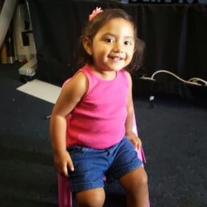 Meet your Posher, Ana